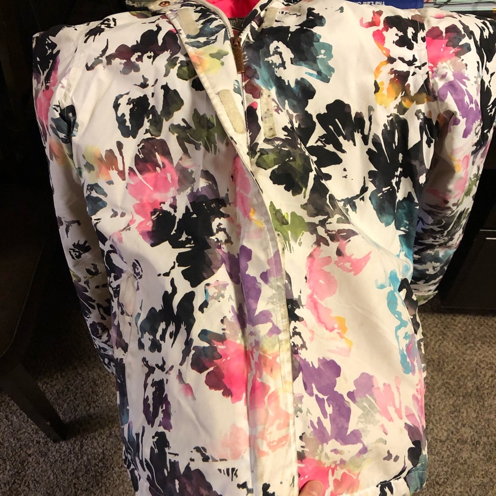 Snowboarding Jacket - Picture 3 of 5